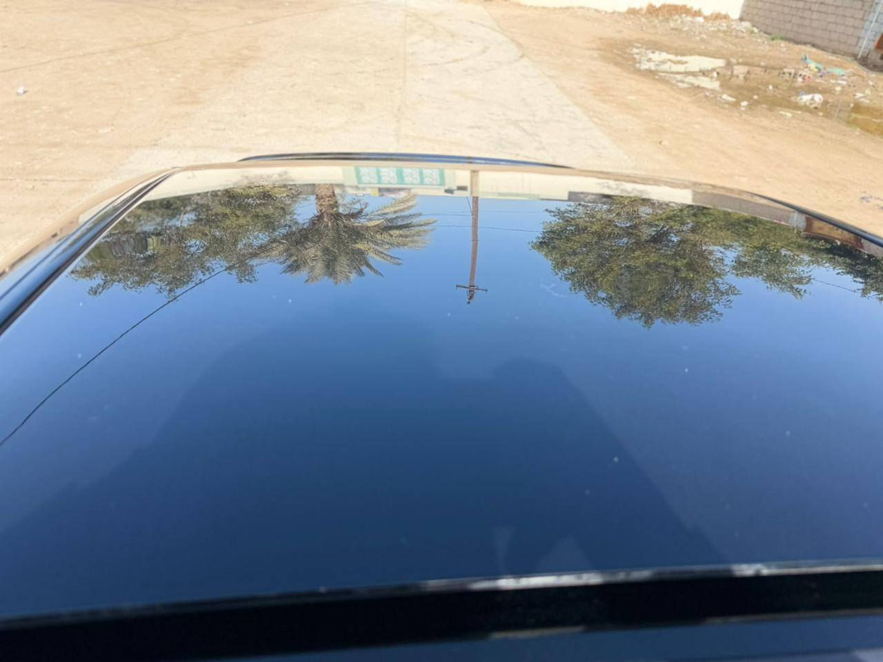 سلام عليكم 
شاهينه كصه قماره والباقي كفاله 
موديل 2004
رقم أنيار نكليزي بسمي قرار 48شرط فترة الشهرين
موصفات السياره 3دكم فول
جلد بيجي 
تبريد خلفي ثلاجه 
3بردات 
فتحه مكينه وكير ب الكارتون ستوني مبدلها 
حداديه من طول الطول جديده 
سياره متعوب عليه مال جناي 
السعر 145وبيه مجال قليل جدا
الاستفسار ***********
