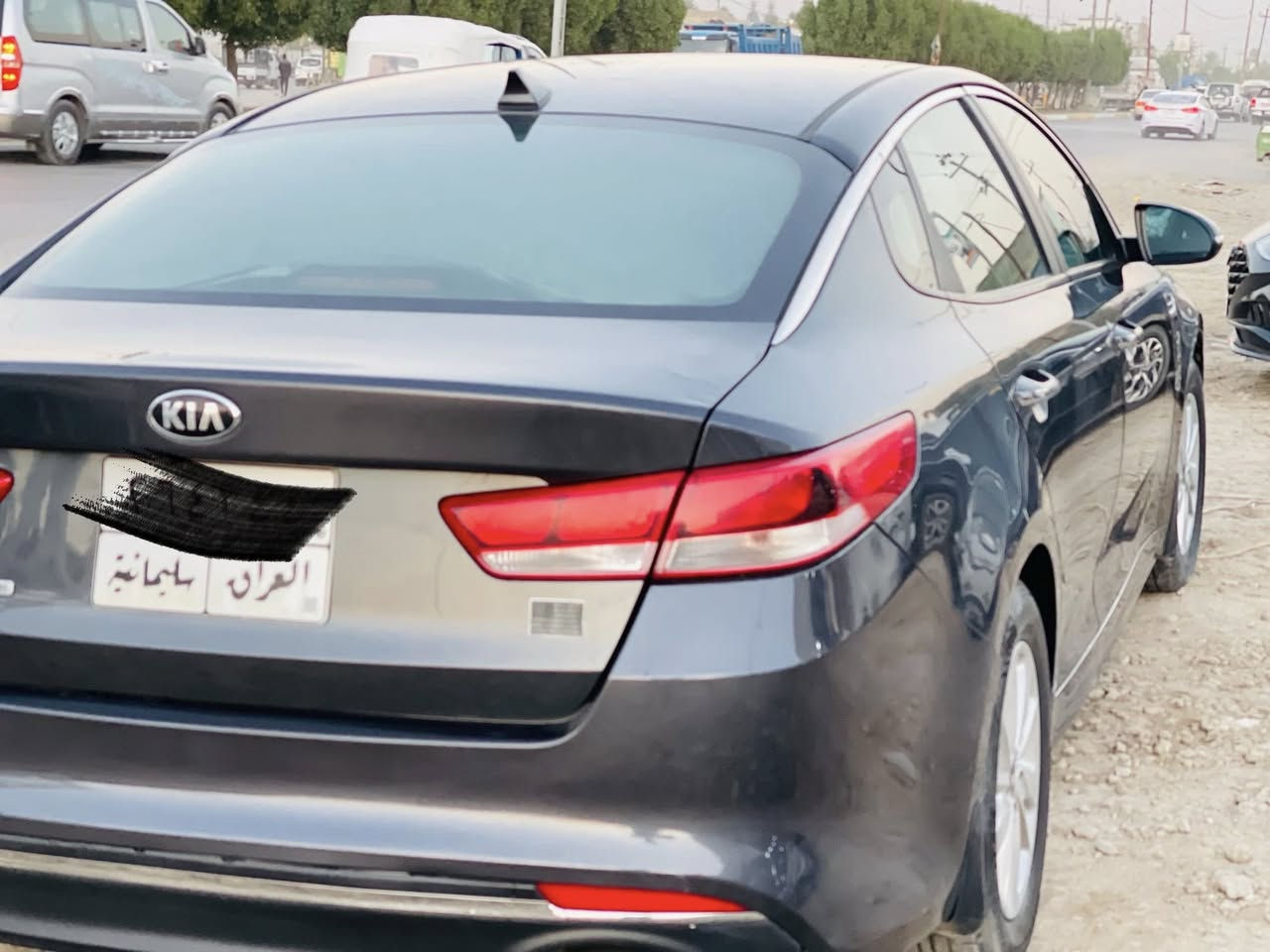 السلام عليكم كيا اوبتما 2017 رقم سليمانيه سنويه لل30 باسمي شخصيا مواصفات نص فول كير ومحرك بلادي داخل اسود السياره بيها قطعتين بدون ايرباك  ماشيه 85شرط  مع صور الحادث مرفق بل منشور السعر ب125 وبيها مكاني ( بابل ) مجال للاستفسار ***********
                                     ***********
