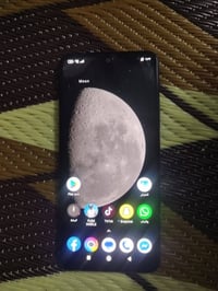 بوكو 5x • ٢٥٦ • ضربه بالشاشة