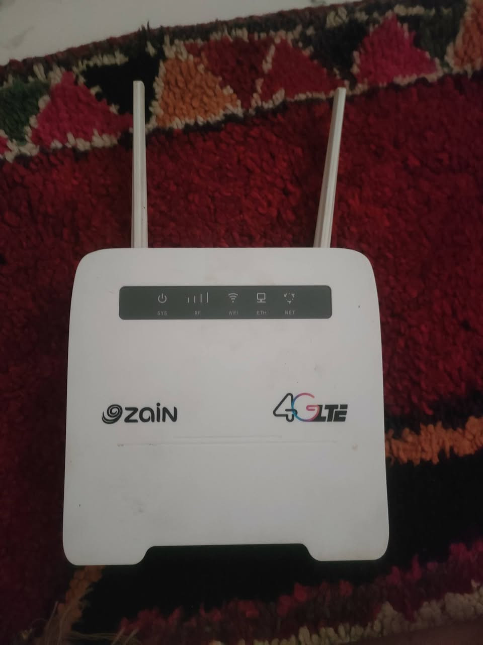 ثلاث راوترات شغالات بدون شواحن سعرهن 40 قفل


**إذا كنت صاحب هذا الإعلان وتريد حذفه لأي سبب، رجاءا أرسل رسالة إلى الدعم الفني**