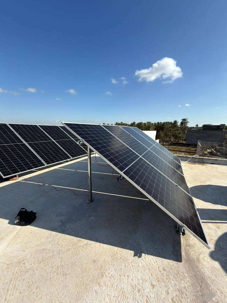 📅 تاريخ اليوم: [2026/2/9 ]
🔆 تنصيب منظومة طاقة شمسية 🔆
تم بفضل الله تجهيز منظومة طاقه شمسية  تجهز المنضومه المنزل ب 16 أمبير نهاراً بالاضافة الى 16أمبير ليلاً 
مكونات المنظومه
🔵 الواح  حجم 630 واط لونجي  كفائة عالية.عدد 8

🔵جهاز انفيرتر  حجم6.2كيلو واط 

🔵بطاريه فالكون حجم 15 كيلو واط 

سما للطاقه الشمسيه 
العنوان:
الفرع الاول: قضاء الخالص ناحيه هبهب 

.................................................................... 
ملاحظة مهمة جدا:عند حدوث أي خلل بمنظومتك عليك بتصوير فيديو للشاشة الانفيرتر لحظة حدوث أي خلل ومن ثم إرسال رسالة عن طريق الواتس آب إلى أي رقم من هذه الأرقام أو مراسلة الصفحة عن طريق الفيس بوك ليتسنا لنا معالجة الخلل بأسرع وقت ممكن وتستمر منظومتك بالعمل على مدار 24 ساعه.
.............................................................................
للحجز والاستفسار الاتصال او مراسلة الأرقام التالية  أو مراسلة البيج عن طريق الماسنجر :

م.صلاح   :
***********
م.مردان  :
***********

🕒 أوقات الدوام:
من الساعة 9 صباحًا إلى الساعة 5 مساءً

#سما_للطاقه_الشمسيه 
#الطاقة_الشمسية_مستقبل_العراق

