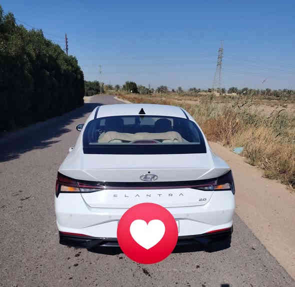 السلام عليكم 
النتره  2023 خليجي  ماشيه54 k
كفاله عامه 
كير At 
محرك كير كفاله
فول مواصفات
محرك 2000
فتحه 
بصمه
شاشه كامره دواره
حساس امامي خلفي 
تحكم ستيرن 
بصمة ابواب بصمة جنطه 
تشغيل عن بعد
صندق ذكي
اشاير بل مري
الاستفسار اتصل رقم  ***********
***********
