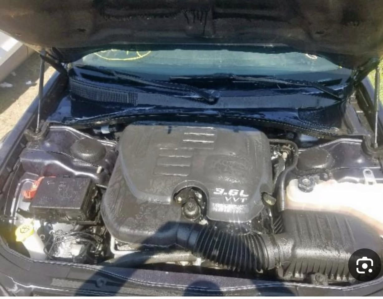 سلام عليكم متاح موديل 2018 اصل اصل داخله تقرير بس لمكينه شافطه مي صور واضحه كدامك بس بنيد مفتوح فطرت معجون ما بيهه ولا قطرت نكاده ابيع شرط الفحص فقط بارد جوه قبق بانزين اربع صابع كير لبارحه بدلته مكينه مكفوله اي نقص ما بيهه كلهه شغاله تخم تاير جديد صاله شهر صدر 80 بل 100             سياره خطهه بغداد عماره   سنويه جديده قبل ٣ ايام حولت بسمي      ربع ما تصرف عليهه كبل لشارع.     سعر 225  بيهه مجال قليل خاص ما متواجد.  *********** رقم سياره نينوئ شرط تحويل ثاني يوم
