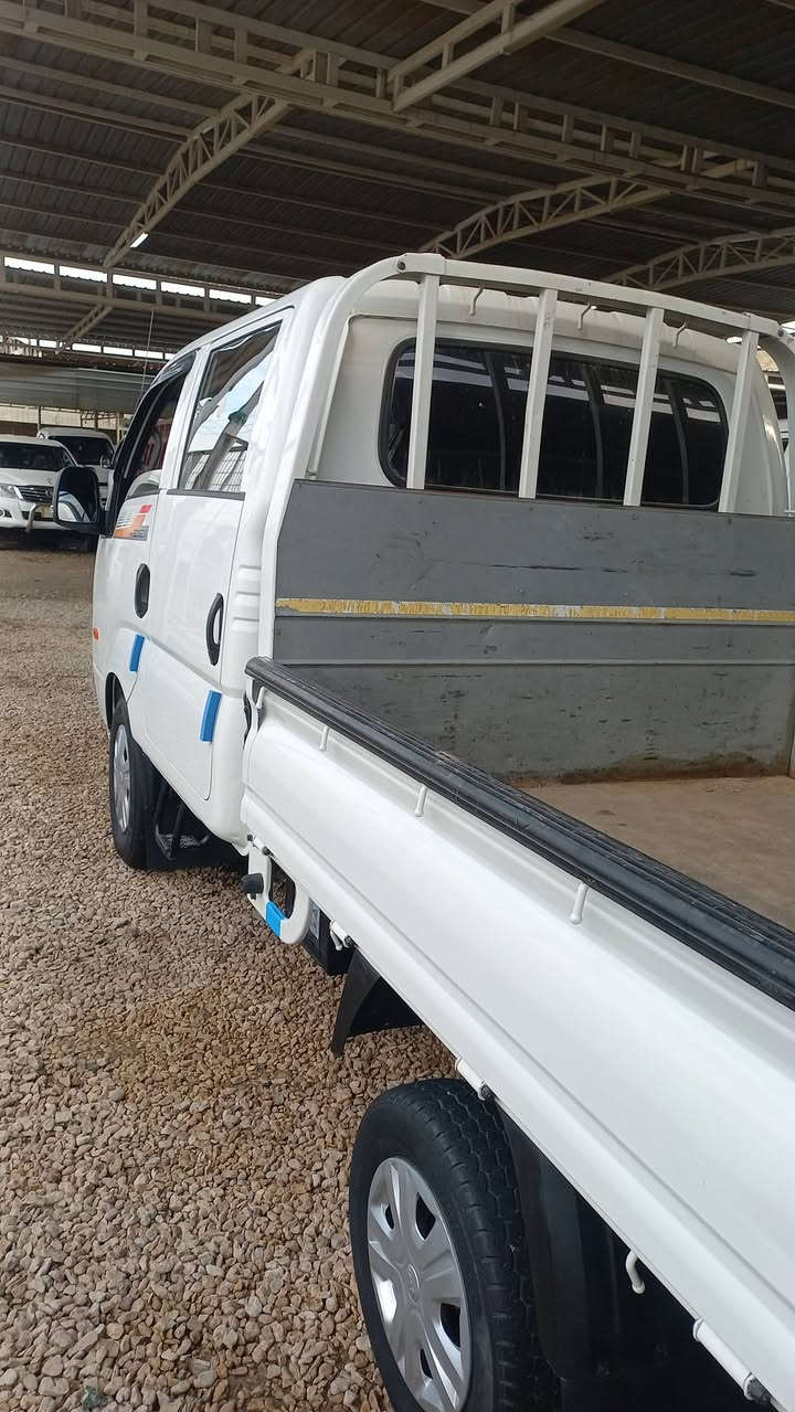 سلام عليكم كيابومه دبل قماره مسكر  موديل 2018رقم بابل تحويل مباشر السياره مكفوله كفاله عامه كله جديد مكينه وكير وحداديه وتخم تاير  الاستفسار *********** / #/*********** العنوان نجف
