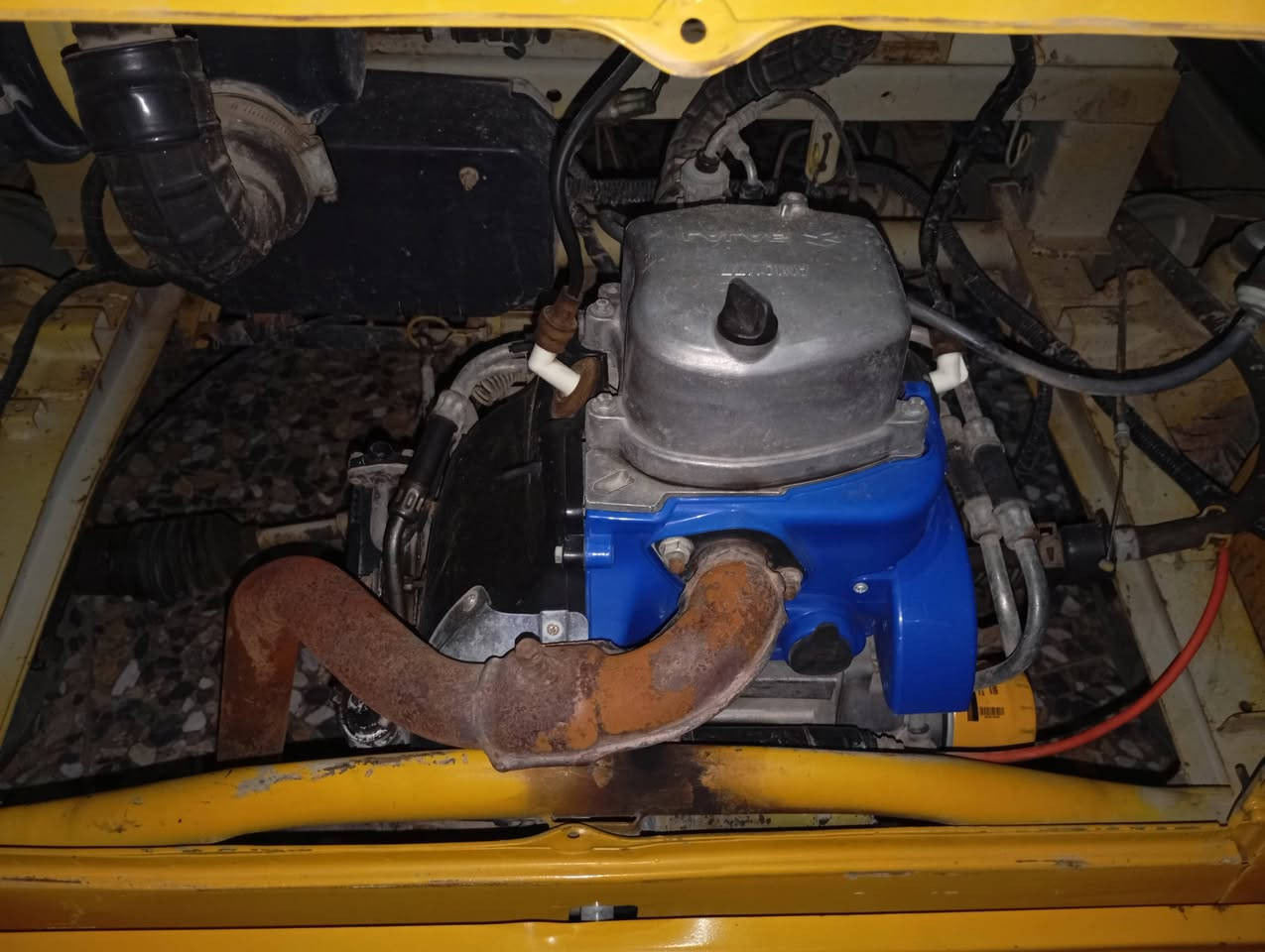 السلام عليكم تك تك للبيع موديل 2020 الشهر  6 التك تك كاملة من كلشي كبل للشارع كهربائيات كلهة شغالة تخم تايرات جدد مكينة ما مفتوحة كير وأمين خير من الله التك تك شوفت عينك كاملة مكملة السعر 6250 وبيها مجال حك الجية المكان بغداد الدورة للتواصل الاتصال على الرقم *********** وبي واتساب التك التك سنوية بسمي تحويل ثاني يوم
