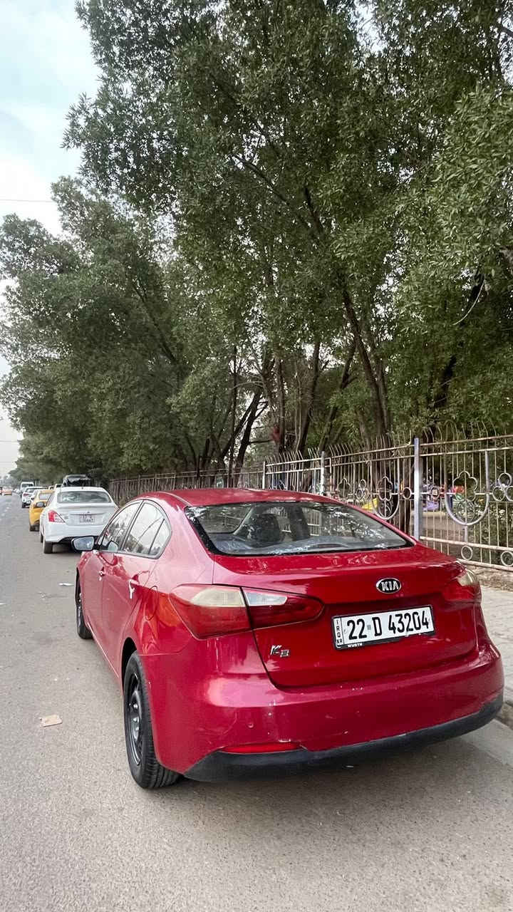 كيا سيراتو  16
محرك 1600
كير مكينه كفاله  
حادثها بنيد مبدل  ومصبوغ
وجاملغ خلفي مضروب ومعدل شوي من البدنه
بدون دواخل لغد شاصي مكفول
تحكم ستيرين جهتين 
كروز سرعه
 كامرا خلفيه  
رقم اربيل جديد تحويل ثاني يوم سنويه ٢٠٢٧
سياره مال جناي مو بياع شراي 
سعر 100بيها مجال للشراي 
***********
