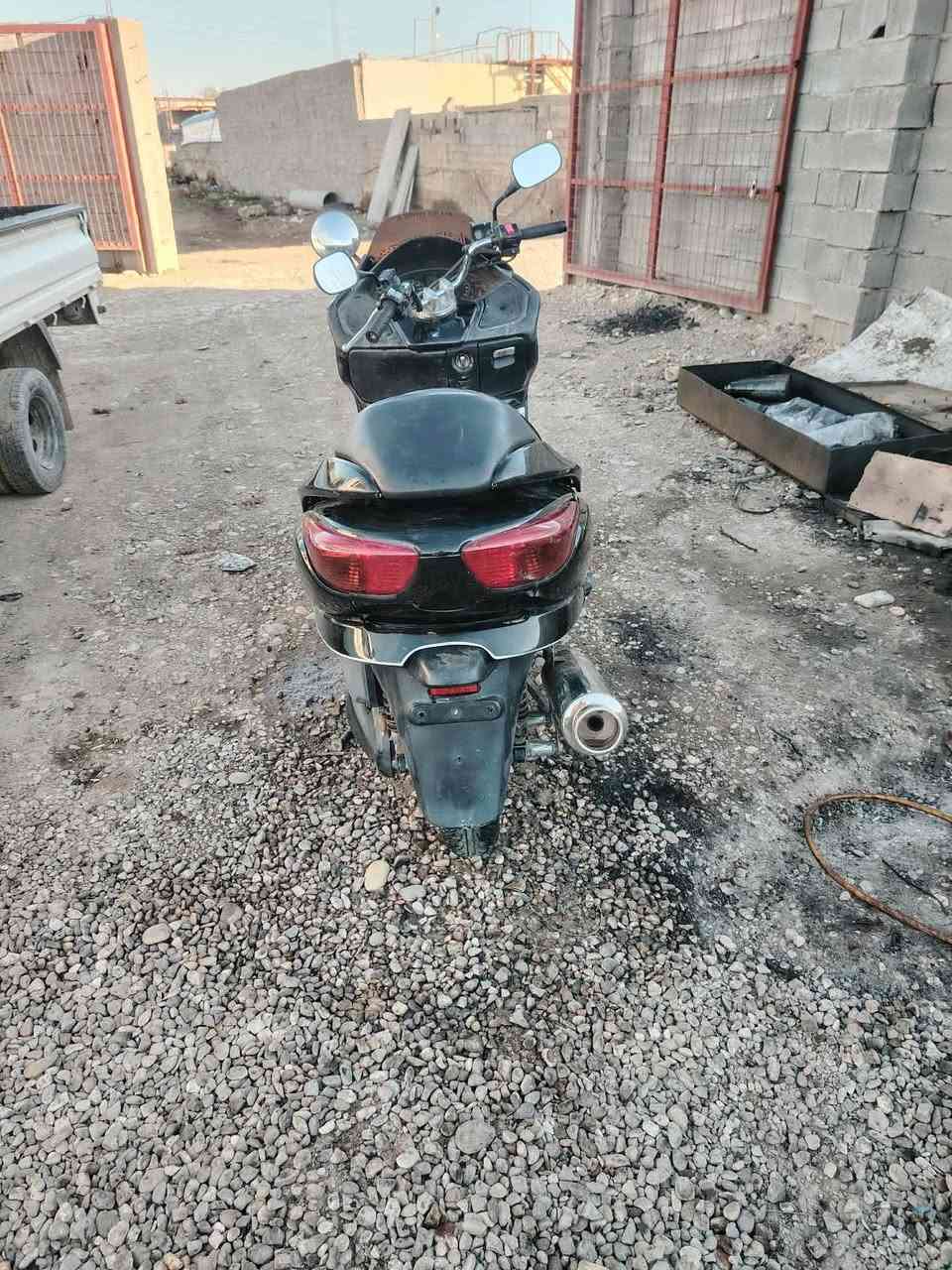 سلام عليكم صفر 8البيع والعنوان واسط الزبيديه دراجه مكفوله وليريده بي خير ويدلل ***********السعر 8وراق
