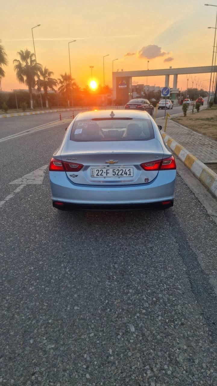 ماليبو 2018 مواصفات Lt
محرك 15 توربو
ويل ١٨
بلاجكتور
بصمة ٤ باب وبصنة تشغيل
شاشه car play
لايتات زنون
رقم وسنويه جدد 2030
وبيها بطاقة بانزين 
بيها قطعتين صبغ بدون شخط دواخل وبيها كم مكان تعديل زغار
السعر 97 وبي مجال 
مكاني كركوك شارع القدس***********شراي اتصل وتدلل
