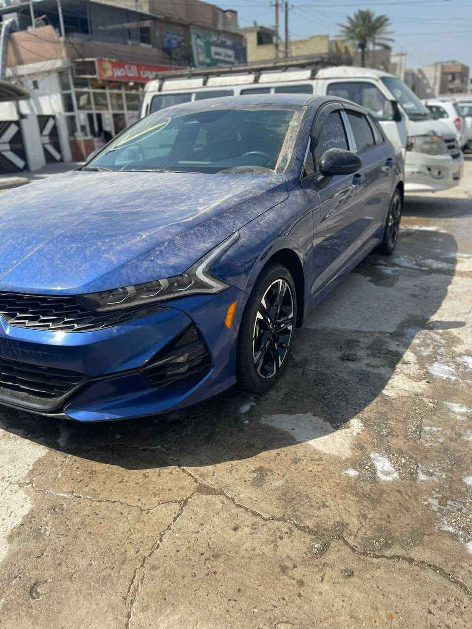 سلام عليكم k5 موديل 2024 أمريكي حادثها ربع دعاميه  رقم بغداد باسمي فول مواصفات ما عده الفتحه ماشيه 20 ml 
***********  المكان ديالى جديدة الشط
