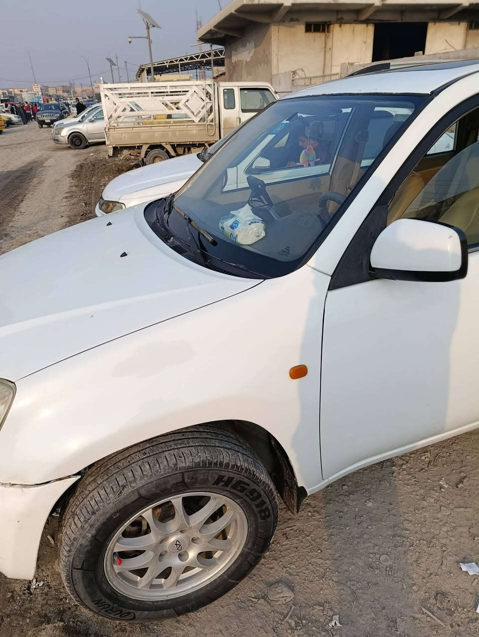 السلام عليكم
تيكو2012 كير ميكانيكي باسمي تحويل مباشر
مكينه 2000
مواصفاتها
كشنات جلد
هيتر كشن تبريد تدفئه 
حساسات خلفيه
السياره بدون نقص مكينه وكير وحداديه وتخم تاير خيرمن الله 
رقم كربلاء/ المكان الحله
رقم جديد دولي هزه  سنويه ل3031 
السعر ( 60$ ) وبيه مجال
مكان الحله مركز
للاستفسار 
للاتصال 
‏‪***********
