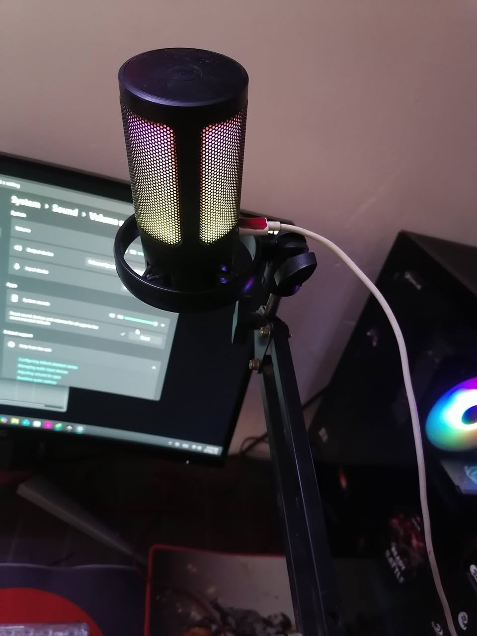 شاشتين 60 هرتز
Hp 1920x1200
Samsung 22 1920x1080
مايك مع ستاند
قيم واخذ


**إذا كنت صاحب هذا الإعلان وتريد حذفه لأي سبب، رجاءا أرسل رسالة إلى الدعم الفني**