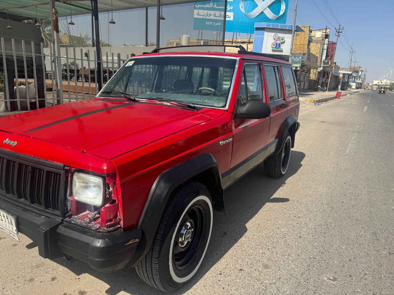 السلام عليكم للبيع جيب شاروكي مديل 91مكينه وكير بلاد 6سلندر اوتماتيك جدد حداديه حلوه دواخل نضيفه كهربايات كلها شغاله تخم تاير مصبوغه عام جماليه مكفوله من الضربه والعيب الشرعي رقم           ذي قار  مشروع وطني مداور ثاني يوم تبريد ما يشتغل السعر 35 وبيه مجال مكاني الناصريه مركز رقمي*********** ناصرية, ذي قار
