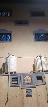 شقة أرضية • غرفتين • بين الصبخه والعاليه