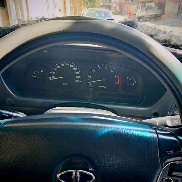 السلام عليكم ورحمة الله. دايو برنس للبيع.موديل 96 سياره بلاديه بدون صبغ بدون خياس محرك مسكر. گير محرك كفاله. تدفئه تبريد. ماشيه 128 حقيقي. رقم بغداد دولي سنويه ل 30 سياره مابيها اي نقص. السعر 52 للاستفسار ***********
