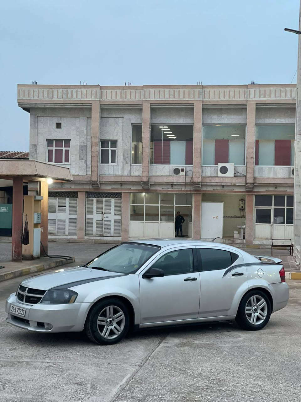 للبیع او مراوسة
رقم تلفون : ***********
رقم بي واتساب : ***********
سعر البیع : 71 ورقە ومجال بسیط
علیها غرامە : 500$ دولار ینزل من سعر
للبيع دوج افنجر موديل 2008 محرك 4 سلندر 
حجم المحرك 2400 گير محرك تبريد شرط طخم تايرات جدد كهربائيات كلها شغاله تحويل وغرامات شرط رقم وسنويه وهزه جديد السياره باسمي تحويل مباشر السياره بيها 3 قطع صبغ بدون دواخل ايرباكات وشواصي مكفوله السياره جاهزه دينار ما تصرف عليها مكان السياره قضاء عقره بين اربيل ودهوك اكر, نينوى
