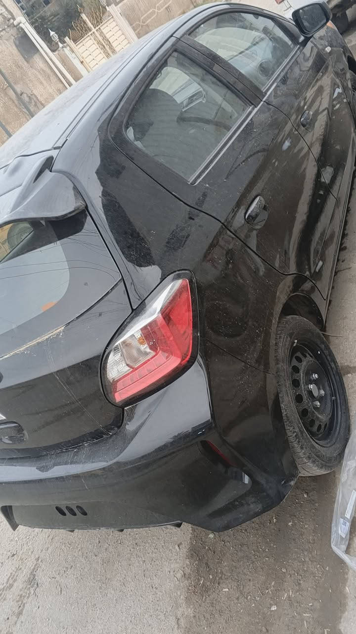 سلام عليكم عندي سياره مسيو بيشي ميراج هاش باك مديل 24 ماشيه 6000اخت الزيرو بدون رقم  85اوبيه مكاني الزعفرانيه اوهاذه رقمي *********** مدفوع كمرك اوكامل تترقم كل المحافضات
