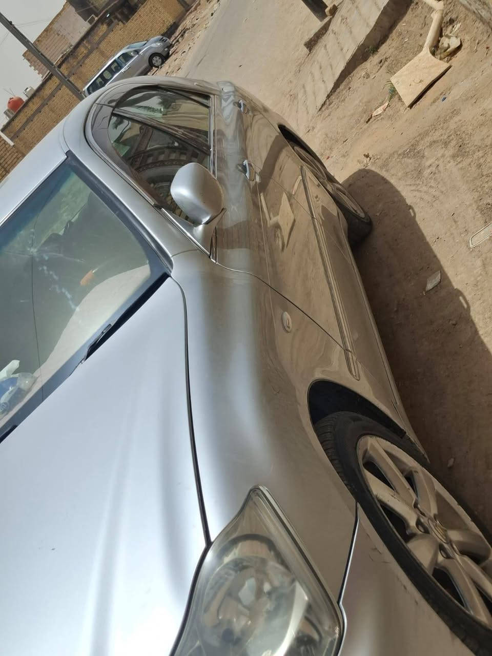 السلام عليكم
شاهينه ادوات ادوات ادوات ادوات  كصة جنطه دخول جديد السعر 32 بيها مجال بسيط كلش 
حدادية زيرو ١٠٠٪
شاصي 180 الاقتصادي محرك حجمه 2500
ستيرن مشط ريشه
كير ومحرك شحم
  ويل دنكه جديد
تبريد قطعتين ثلج
دكمتين
شاشة
كامرة
تحكمات ستيرن جهتين
لايت دوار
فقط لوحات نجف بدون سنويه
*********** 
المكان ذي قار سوق الشيوخ
