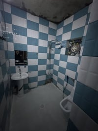 للإيجار بيت طابق أول معزول عزل تام غرفة نوم + صالة + مطبخ + خدمات البي...