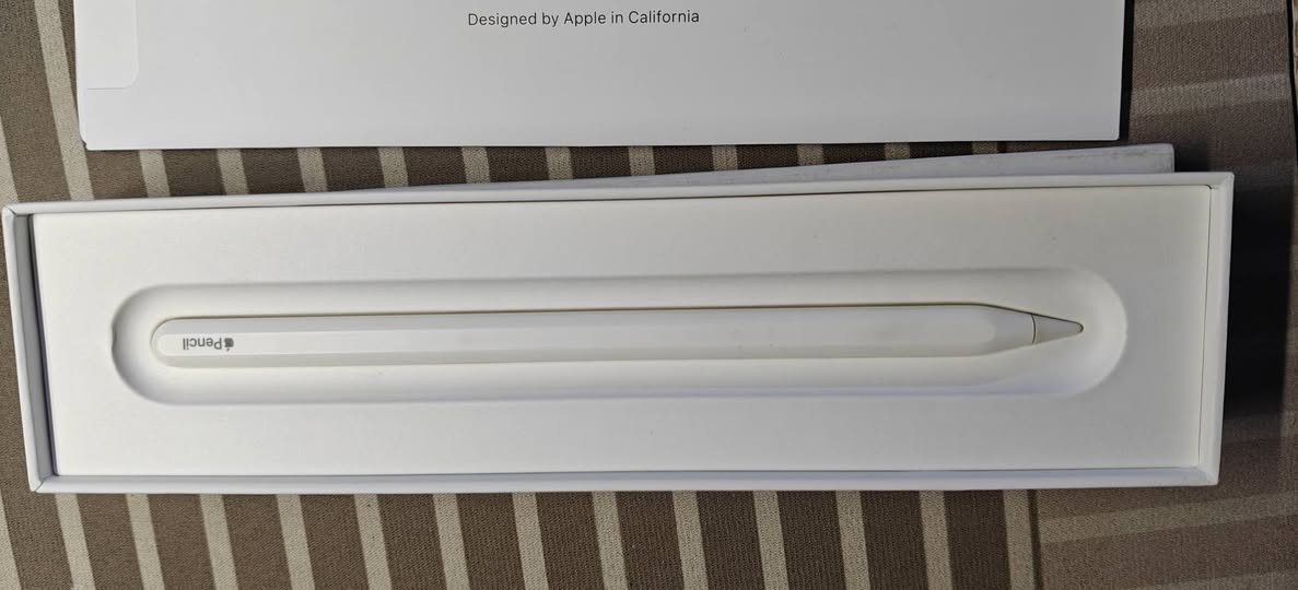 قلم اصلي جيل اول جاي بكارتون البرو بس هو جيل اول
50 على شرط اصلي و ليس كوبي


**إذا كنت صاحب هذا الإعلان وتريد حذفه لأي سبب، رجاءا أرسل رسالة إلى الدعم الفني**