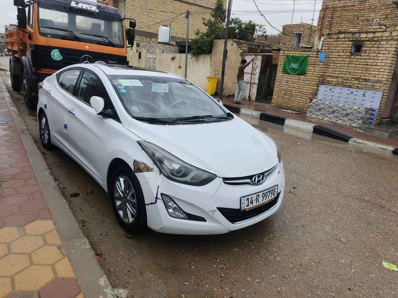 السلام عليكم
النترا 2015 خليجي  فول مواصفات محرك 1800 دوش مكفوله  عداضربه بخشم الجاملغ مثل ما موضح بالصورة  والهلال الخلفي  المواصفات فتحه سقف تبريد قطعتين اشاره بل مري وشفط ويل كب عدد 5 حجم 16  لايت لد عدسه شاشه كبيره كامره دواره داخل صاج  ورقم انكليزي لسنة 2028
السياره جديده جداً وجاهزه كير محرك تبريد حداديه تخم تاير شرط الفحص 
السعر 123 للاستفسار   ***********
 مكاني ناصريه مركز
