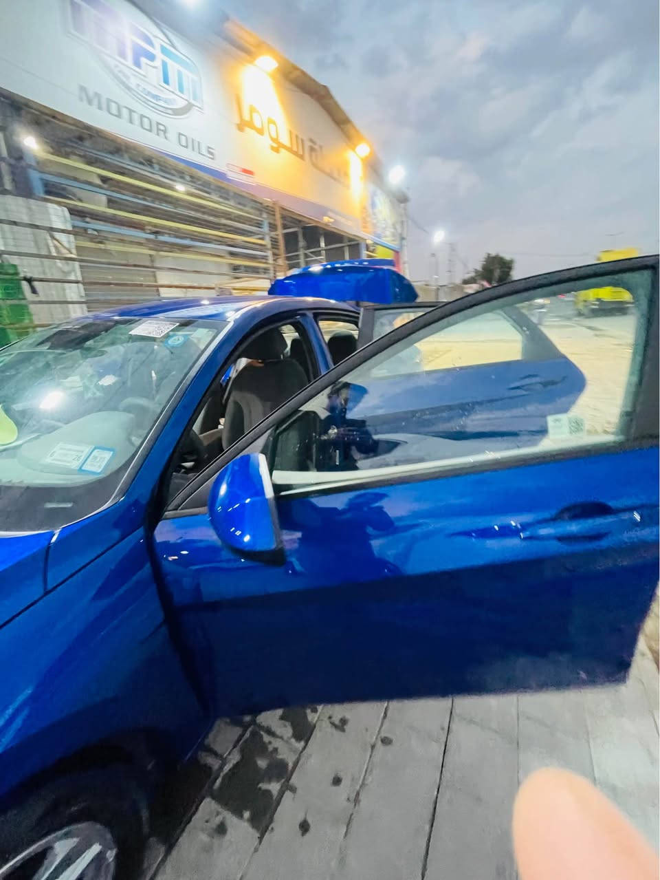 للبيع فقط بدون مراوس
هونداي الانترا بانزين 2000 دوش 2024
لون جويتي 

السعر (162)

النترا 2024

وارد امريكي  

حادثها صبغ قليل بربع البنيد وربع الجاملغ كلش قليلبدون ايرباك بدون دواخل شواصي لغود مكفولة 
كلشي سليم بارد شبر قليل 

كفالة بدون ((ايرباك))

شاشة ديجتل لد كار بلي 

رادار امامي خلفي جانبي 
حساسات 

توقف ذاتي

رادار خلفي رادار جانبي 
تحديد مسار 
قيادة ذاتية 
تنبيه خروج المسار 

ويل كب لد نهاري لايت زنون بلادي 

تنبيه اهتزاز بلستيرن 

السيارة موجودة بغداد  الشعب بلقرب من الهايبر

للستفسار *********** بغداد, العراق
