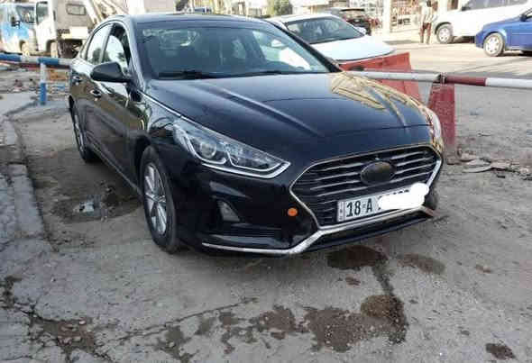 سوناتا موديل 2018 للبيع 
السيارة بيها بنيد وجامرلغ صفحة السايق 
ماشية 92 الف السيارة نظافتها مثل مواضح بالصور 
السعر 135 وبيها مجال 
السيارة بالحلة

‭0778 063 6466‬ بغداد
