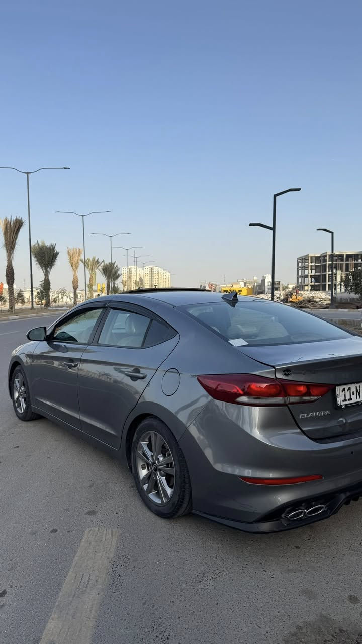 السلام عليكم للبيع النترا وارد أمريكي موديل ٢٠١٨
سيارة حادثها مرفق بالصور سيارة بدون صبغ بدون تبديل ليبل واحد 
فول ١/١
شاشة وكامرة 
فتحة 
بصمة تشغيل وأبواب
تدفئة بالكشنات
أنظمة قيادة ورادارات جانبية
داخلها أسود 
شاشة جبيرة ابل كار بلاي اندرويد اوتو
محرك 2000دوش. جاهزة بدون نقص 
مكاني بغداد الكرخ السعر 140$
***********
