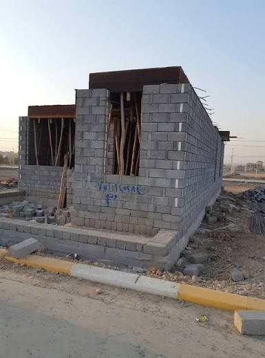 بسم الله الرحمن الرحيم
تم تسليم الدور الذي صممناها ونفذناها نحب ان نعلن لزبائننا عن استعدادنا ببناء وتنفيذ  في بناء دور 

نعلن عن تخفيضات في بناء البيوت
بيت ١٦٠ متر م طابق واحد مع البيتونه

رباط شريطي مع الدفن والحدل 
البناء بلوك ارتفاع ٣٣٠ سنتم
السقف كونكريت مسلح
شبابيك  حديد مع الصبغ
بوب خارجية حديد مع الصبغ درجة اولا
بياض درجة اولا
الارضية بورسلين
ازاره ١٢ سنتم سيراميك
لبخ الخارج درجة اولا
بوب داخليه تركي المنشء ضد الماء والخدوش
حمام ومطبخ سيراميك
واجه لبخ وتطعيم حجر وبديل الحجر والصبغ
كهرباء سيمنس
ماء بي بي ار تركي
مجاري ٨ بار ثقيل
محجر المنيوم 
مع السياج الخارجي والديكور
خلاطات مغاسل عدد  ٢ عاموديه
انارة لدات مع مصابيح
سويجات ضمان cc
صندوق كهرباء خارجي مع سيركت هندي درجه اولا

كل هذا تستلم مفتاح السعر ٤٥ مليون فقط

الشيش مع السمنت بكل التفاصيل هندسي بدون اي تقصير

اعمالنا في مناطق  الرمادي المدينه والتأميم وجزيرة الرمادي فقط.

يوجد مواصفات اعلئ كل التفاصيل قابله للتغير حسب المطلوب وحسب الاضافات يحسب السعر

مدة تنفيذ البيت ٩٠ يوم يتم الاستلام 

دفع المبلغ ٣ مراحل القصط الاخير قبل الاستلام بشهر

هاتف واتساب ***********
