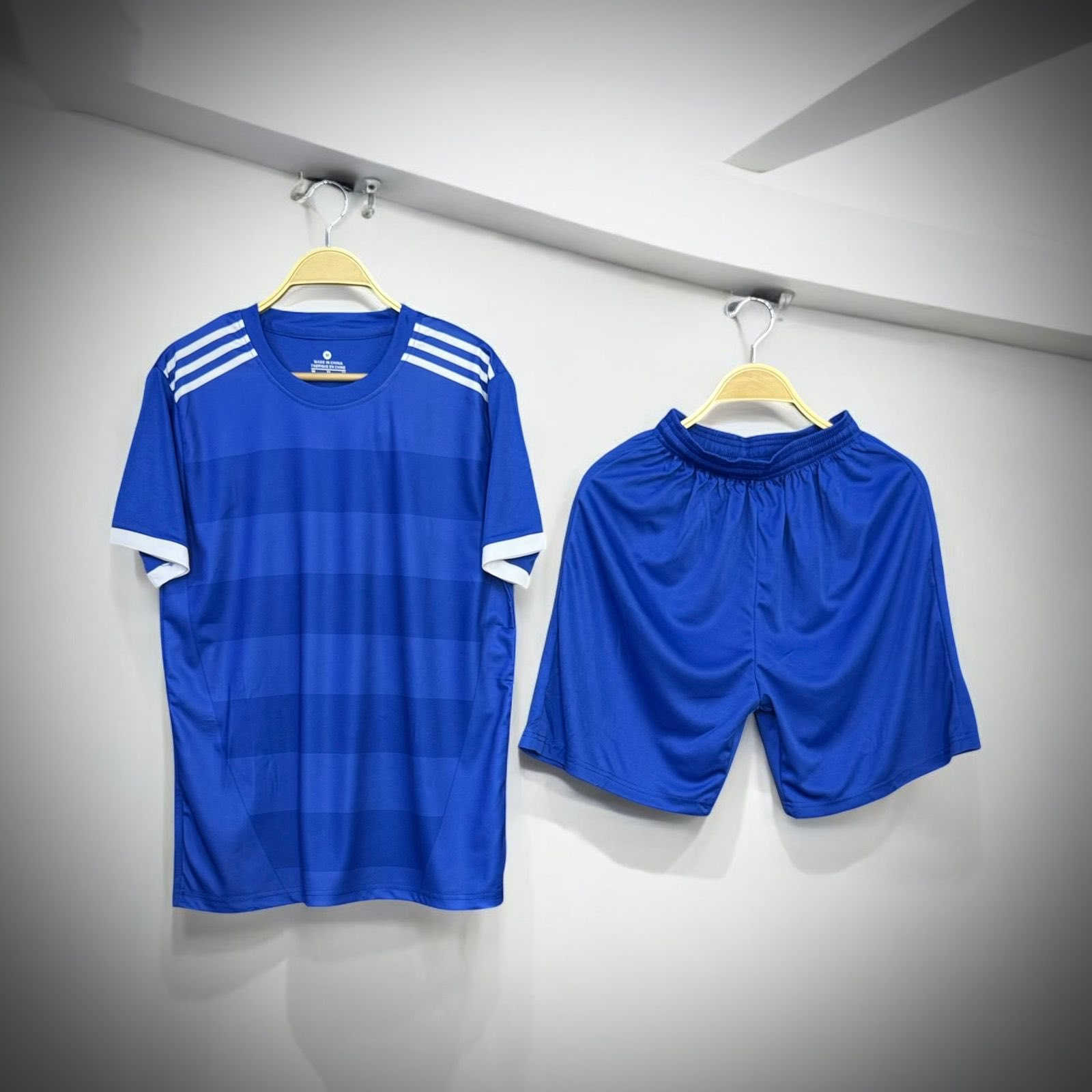 🔥🏆 جهز الفريق بطولات رمضان ع طريق🏆🔥
متوفر الآن دريس وشورت أديداس 

بجودة عالية وتجهيزات احترافية 😎

القياسات: M / L / XL / XXL

🎁 مفاجأة لكل فريق!

كل فريق يبدأ تجهيز دريس لفريقة من الان، راح يحصل على جائزة مميزة، اله ولفريقة إحنا دايمًا جنبكم!

📲 للحجز والاستفسار:

مرسلة #الحمداني: ***********

#سمعتنا_تسبق_عملنا

#مصدر_ثقتكم_الاول💪🏻🔥1️⃣
