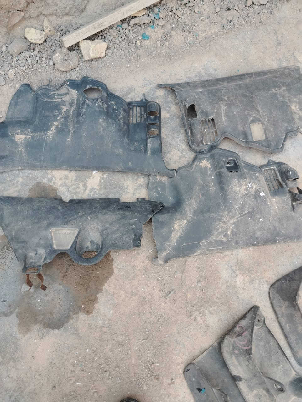 سلام عليكم غراض بطه تفصيخ +حاويه شتريد موجود
***********
***********
