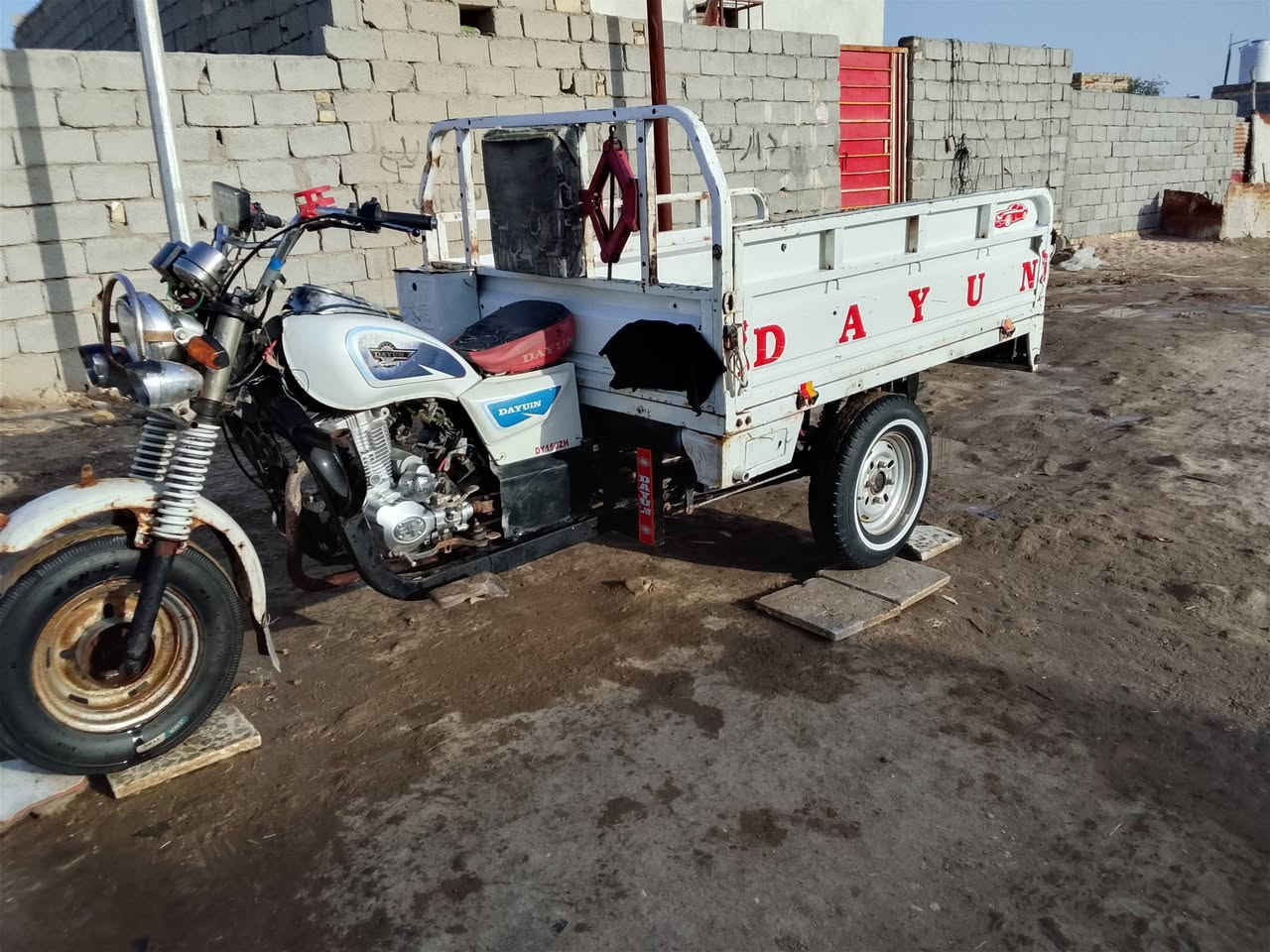 سلام عليكم ستوته رقم نكليزي سنويه بسمي تحويل شوكت متريد موديل 14مكفوله محرك جديد كهربايات ظفيره اشاير جاهزه مجهزه تواير خطه اكسن مقفل مكان ناصريه مركز ***********
