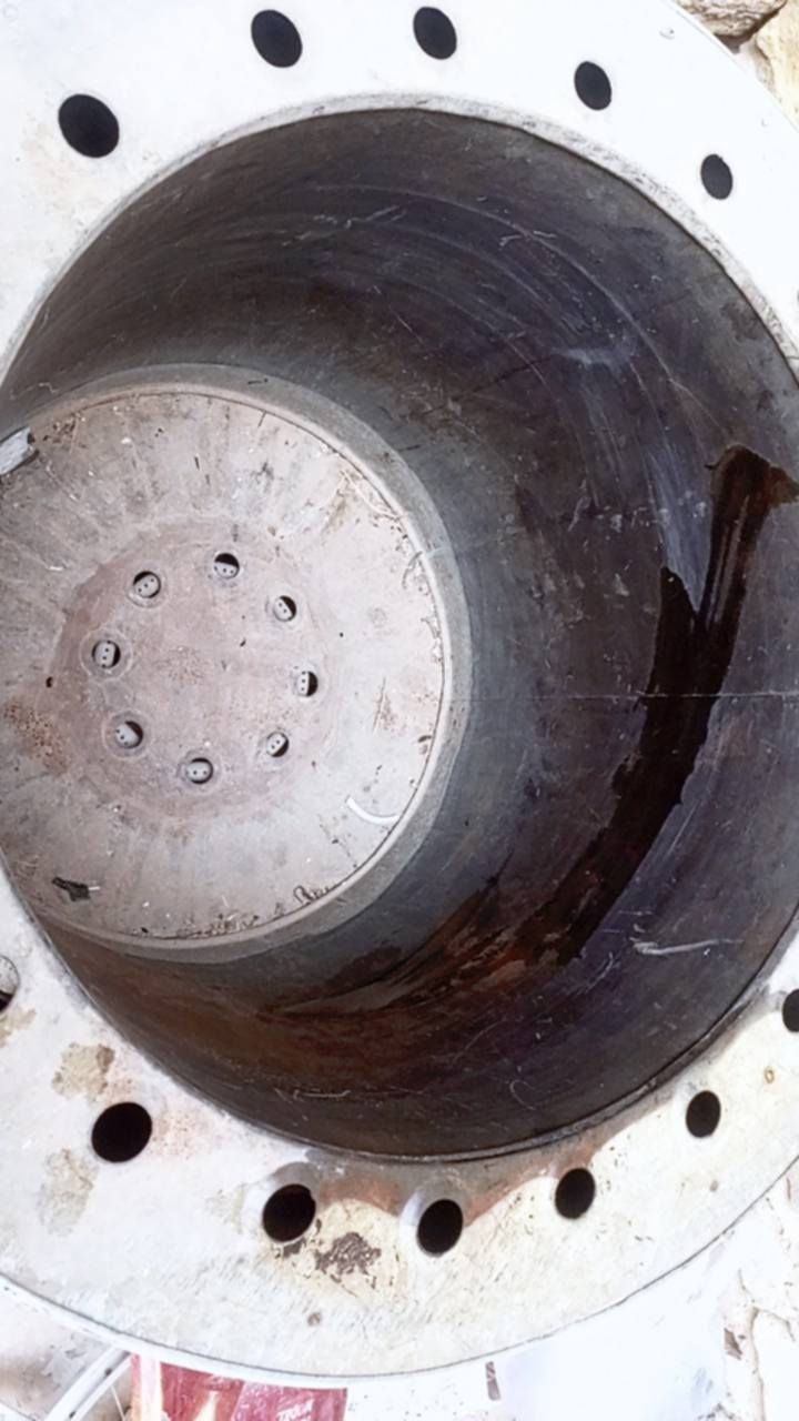 صوبة نفطية وتنور بعدة جديد للبيع السعر خاص ***********
