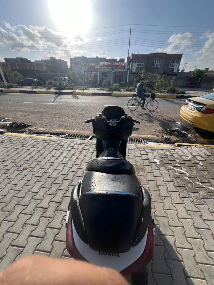 السلام عليكم فورزة 0.8 للبيع
الدراجه شلعه معدل فول جويتر بلادي مكينه تخبل الدراجه متعوب عليه زوج تاير جديد رون ثابت السعر ٧٥٠ وبي مجال ممتواجد عل نت 
***********
