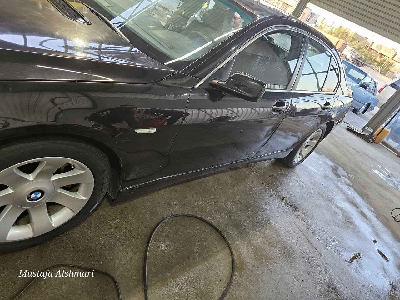 للبيع او مراوس 2008 750i اصل وفصل 
السيارة جاهزة من كلشي تبريد تايرات حداديه خليفه 100%امامي 80% كهربائيات كلها شغاله بيها كلوب تراكشن مشتغل ومابيها اي شيء ثاني كير ومكينه حاويه ستوني مصعدهن السيارة يراد الها صبغه اثر شخوط وبيها طخه خلف السائق مبينه بالصور واذا مراوس بمارسدس E350 افضل 
الاستفسار ***********
