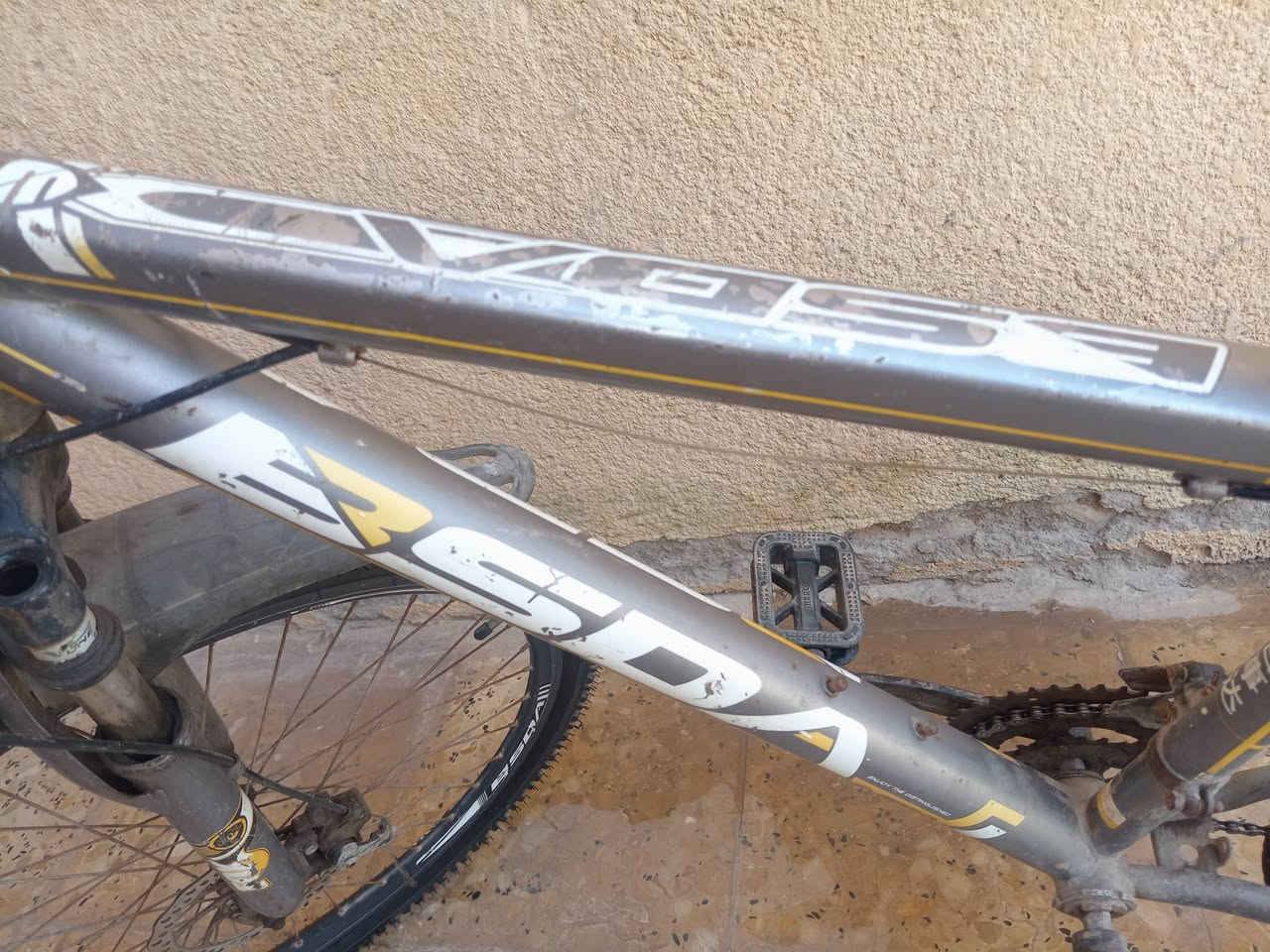 السلام عليكم
بيسكل ياباني باله للبيع بيسكل نضام السبعه كير وشفت مو يده بريكات شغاله رايده 65وبي مجال مكاني بغداد حسينيه خدمات مسقط شارع ل11 رقمي م***********
