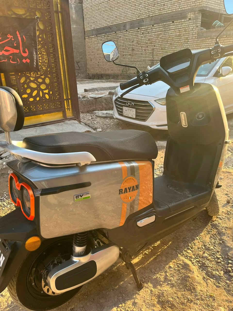 سلام عليكم 
دراجه الريان ام عيون 
عدد بطاريات ٦ دراجه جديده ما صار هواي من اشتريتها 
سرعه الدراجه ٥٥ 
دراجه جديده وحلوه مرتبه تايرات هم جدد 

العنوان / بغداد الكاظميه 
*********** 
السعر خاص
