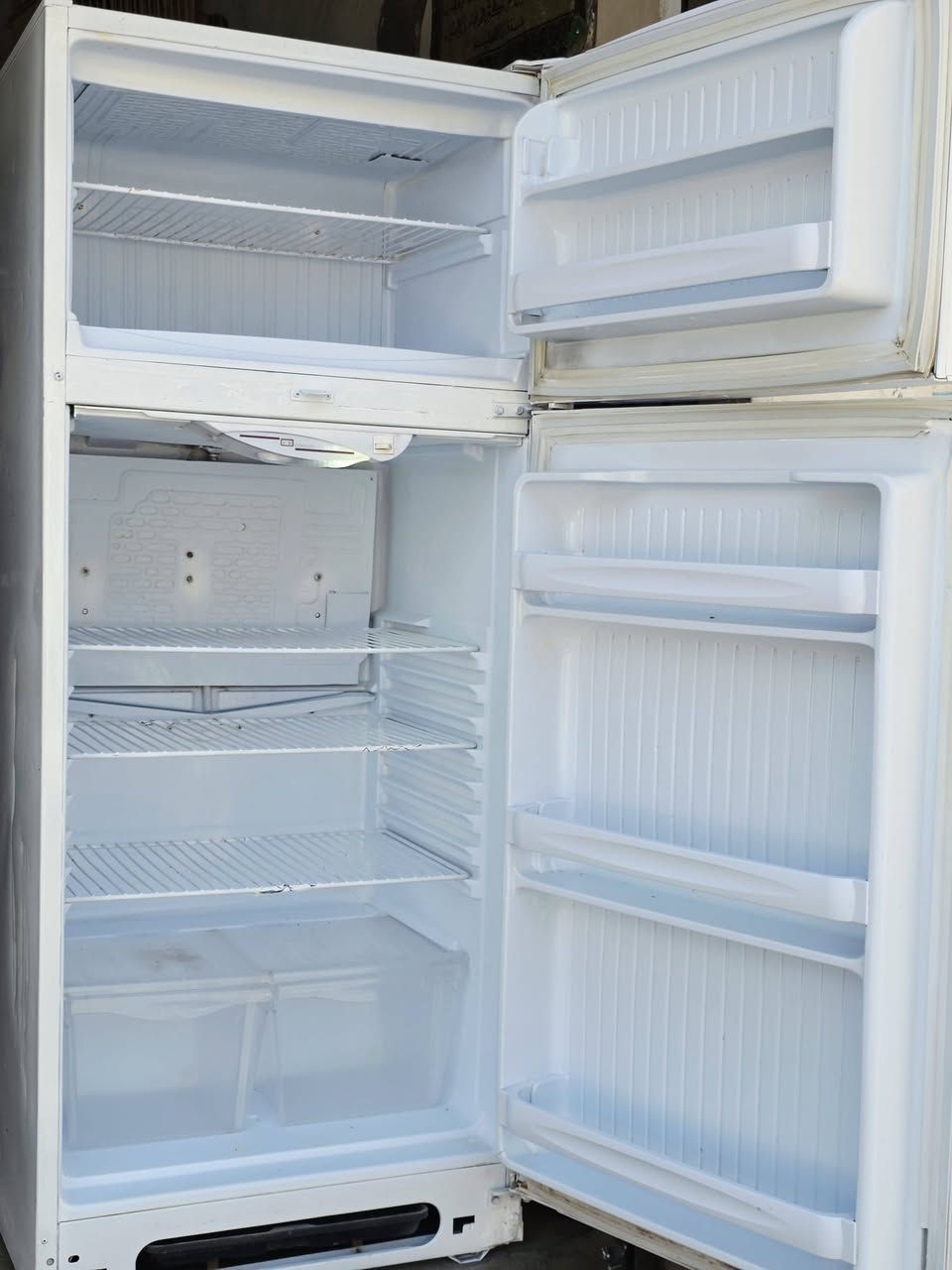 يالله اللهم صلي على محمد وآل محمد
ثلاجات للبيع كونكورد لبناني حجم ٢٤قدم 
الثانيه شركت عشتار كونكورد حجم ٢٤قدم 
شرط التجميد وضمان ١٠ايام العنوان نهايت 
شارع الحبوبي قرب حلويات ابوحمزيه 
وتساب ***********
اسعارهن حلوه ومناسبه السعر وتفاصيل خاص واني خادم
