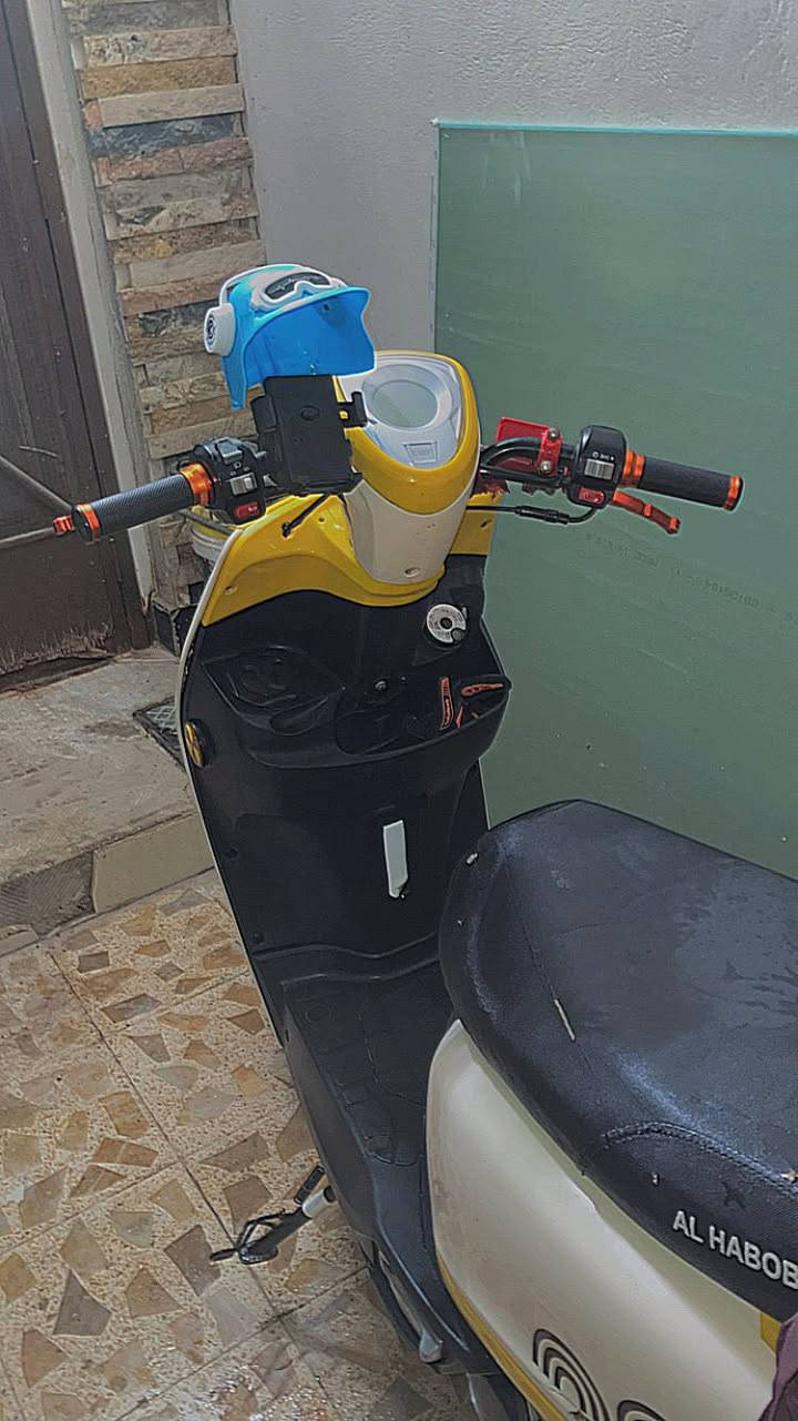 بوليسي نضيفه كلش للبيع ب750قفل مكاني البصرة المطيحة***********’
