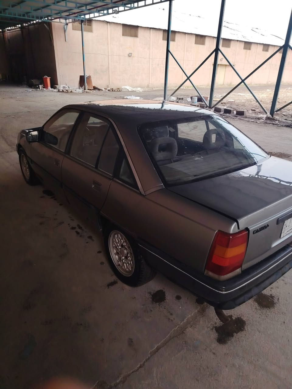 سلام عليكم اوبل اوميكا مديل 89 كير اوتا متيك سياره خير من الله شرط تحويل ثاني يوم رقم بابل سعر 22وبيهه مجال حك الجيه بغداد جسر ديالى جديد *********** هاذه رقمي وتصل وبيك خير وتدال
