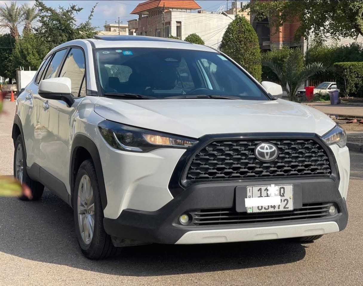 كورلا كروس  هايبرد 2024 ماشيه 6 الالف بحالة الزيرو
رقم بغداد بأسمي عليها عازل حرار ب 200$ 

المواصفات فتحه سقف داخل جلد  كشافات امامية
 تبريد قطعتين كامره خلفية شاشة ابل كار بلي رادار حفاظ على المسار قيادة ذاتية سستم ايرباكات فول تحكم استيرن بصمة تشغيل وابواب نظام ترحيب عن قرب ذاتي اوتوا هولد ايفي مود تحكم مري كهرباء واشاير المري تحكم لايت كهرباء وبقية المواصفات المعروفة ...

ملاحظة بيها ٥ حبات مطر بسيطات 

العنوان _المنصور  ***********
