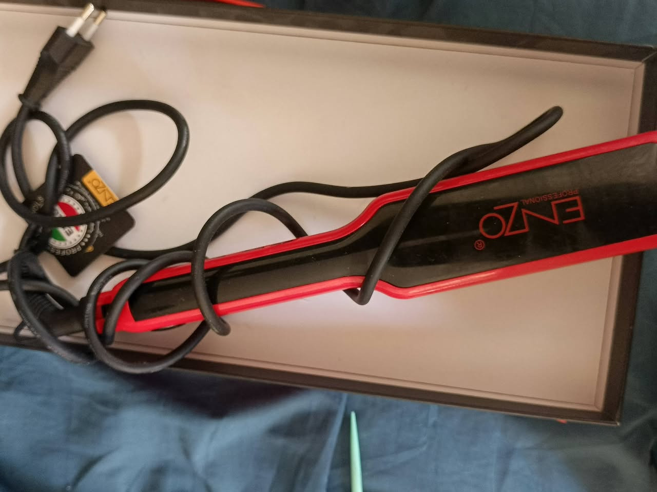 كاويه شعر جديده اخذته با٤٠واريد ابيعه با٣٠والله ستخدام قليل كلش


**إذا كنت صاحب هذا الإعلان وتريد حذفه لأي سبب، رجاءا أرسل رسالة إلى الدعم الفني**