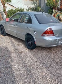 نيسان سني 2012سياره كفاله كير مكينه ومن الصبغ فقط 3قطع بارد  لاستفسار ...