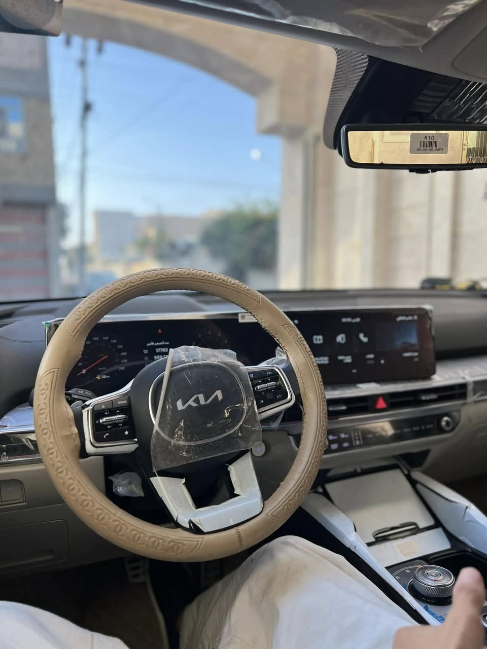 كيا سورنتو 2025 رقم بغداد ابسمي داتاشو كامرأتين 6 سلندر ويل 20 ماشيه 15 الف كفاله عامه ***********
