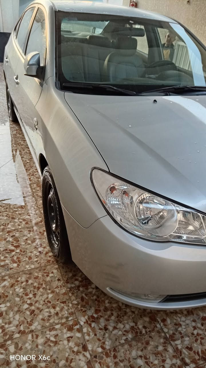 السلام عليكم النتره مقدسه موديل ٢٠١٠ادوات السعر ٣٥مكان حله مكلف بلنشر رقم الهاتف***********
