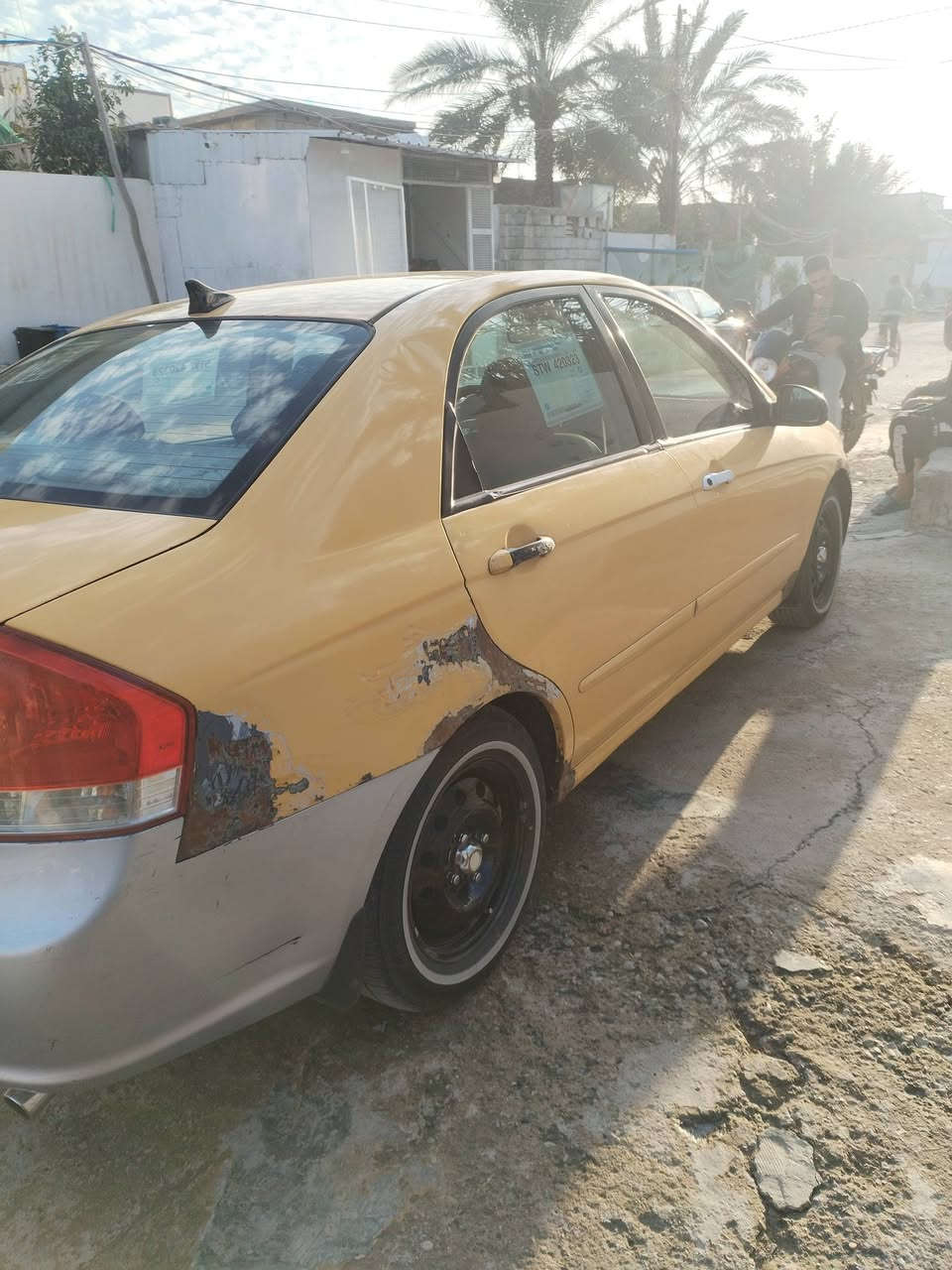 سلام عليكم كيااسبكتره موديل 2009مكينه كير خيرمن الله سياره خط جول ورقم بغداد تبريد تذفه شغل 
السياره عارضه 80 وبيه مجال ***********
