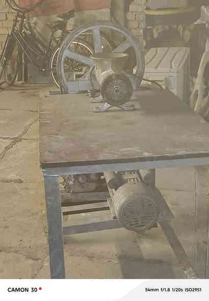 مكينه ثرم  مال مطاعم تشتغل عل بانزين و الكهرباء شغاله شرط الفحص المكان ديوانيه حي العسكري رابع    للاستفسار   الرقم ***********
