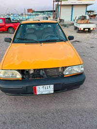 سايبه موديل ١٥ بيها تبديل باب السياره حلوه سعرها ٢٢ العنوان بغداد المح...