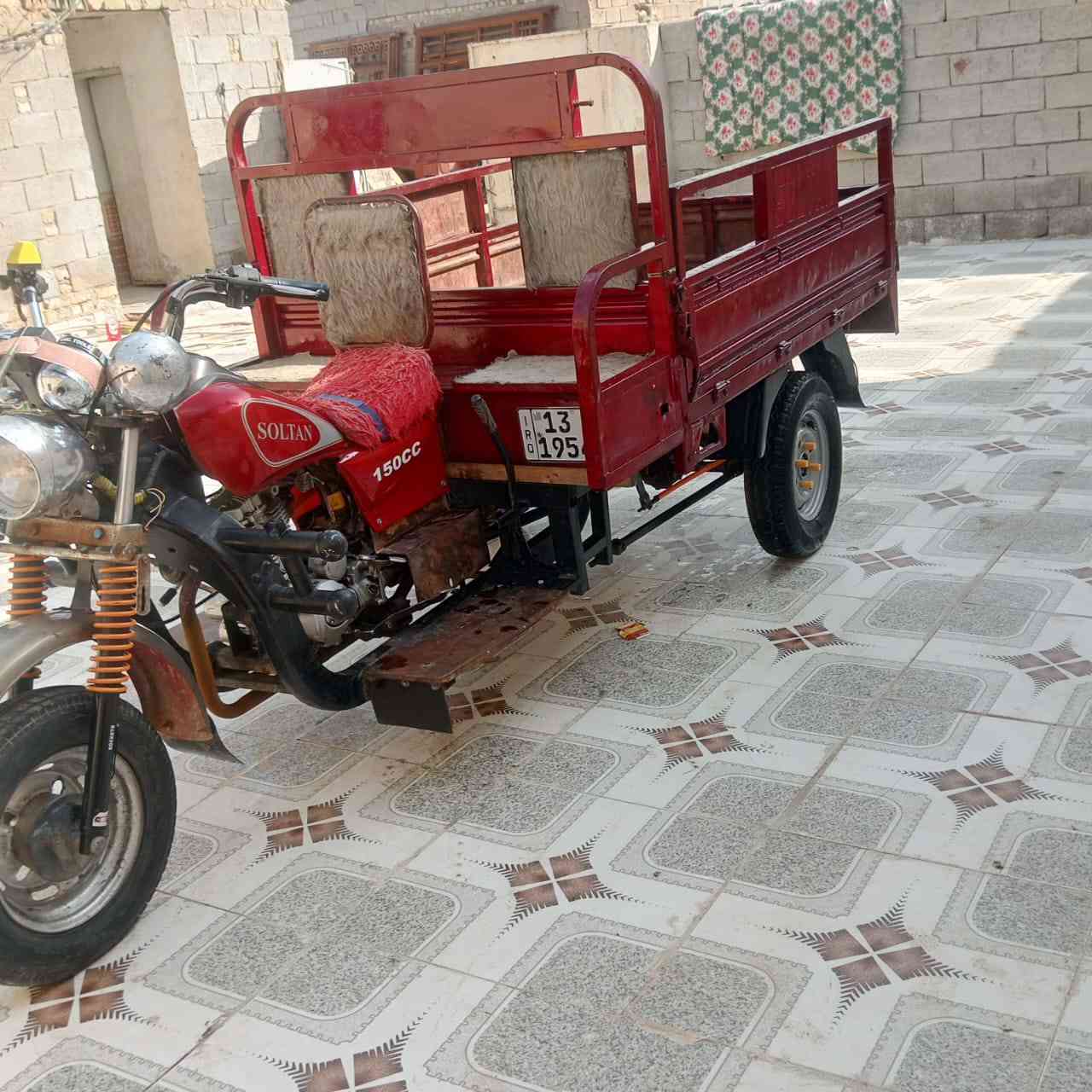 السلام عليكم ورحمه الله وبركاته متاح ستوته 2014 العنوان ميسان العماره منطقه حي الام الصدق حي الرفاق سابقا


**إذا كنت صاحب هذا الإعلان وتريد حذفه لأي سبب، رجاءا أرسل رسالة إلى الدعم الفني**