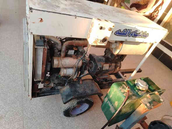 للبيع مولدات ينمر ياباني
واحد ٣بستم ٧،٥ كيفي
ولثاني ٢بستم ٥ كيفي 
٢شغالات
***********
***********
