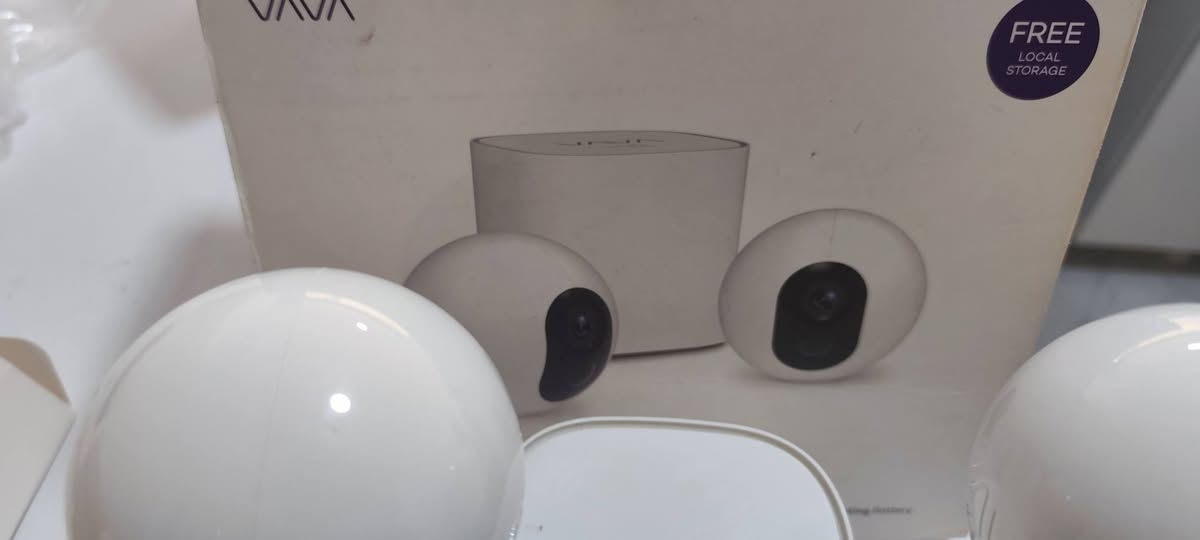 2کامێرای بەریتانی full hd ئەتوانی لەگەڵ هەموو شوێنێک بیکونجێنت رەبتی بکەی بە مۆبایلەکەتەوە ڕاستەخۆت بۆ ئەگوازێتەوە دەنگوڕنگ میمۆری خۆی لەگەڵە خەزن ئەکات هەستەوەری هەیە لەهەر جولەیەک ئاگادارت ئەکاتەوە  *********** رانية, السليمانية
